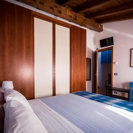 Achillea Bed & Breakfast 3*